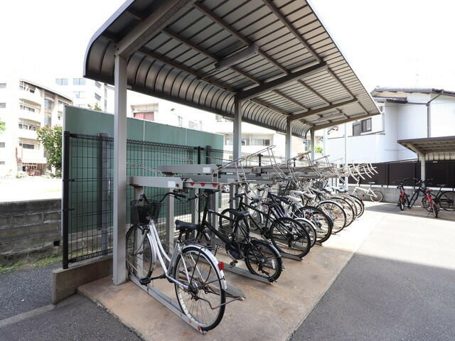 【設備】 | 駐車場