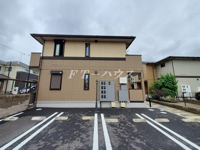 グランシャリオの駐車場