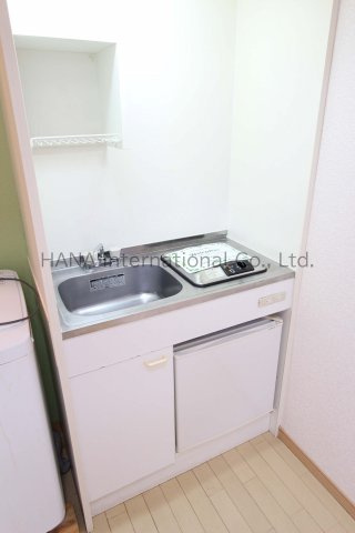 ベル・ソレイユ能見台のキッチン|同シリーズ物件の参考写真です。