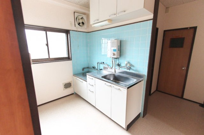 【キッチン】 | Ｈ．Ｗビル