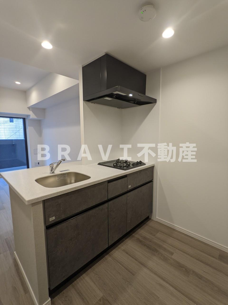 シーズンフラッツ大手前 BRAVI不動産のキッチン|【シーズンフラッツ大手前】使いやすいカウンターキッチン