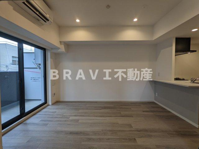 シーズンフラッツ大手前 BRAVI不動産の洋室|【シーズンフラッツ大手前】スタンダードな洋室です
