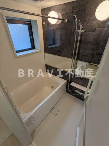 シーズンフラッツ大手前 BRAVI不動産の浴室|【シーズンフラッツ大手前】追焚機能付きお風呂
