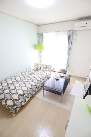 Y'Sヴィラの洋室