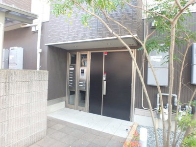 【エントランス】 | レ・セーナ甲東園 | 落ち着いたエントランス