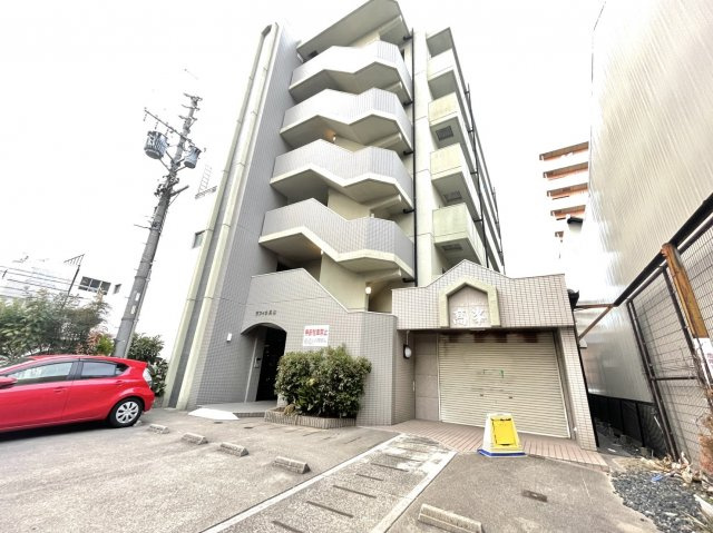羽衣町店舗の外観