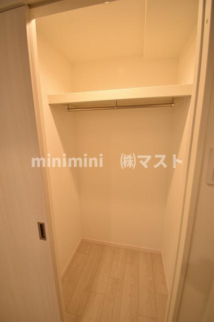 シーズンフラッツ大手前の収納