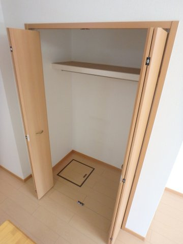 【収納】 | サウスサイドパレス | 小物を収納するのに便利です
