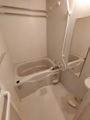 【浴室】 | Luck Field