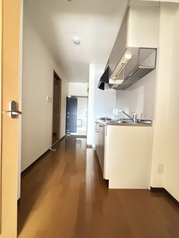 パールエステートの居間・リビング