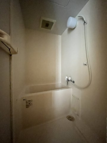 パールエステートの浴室