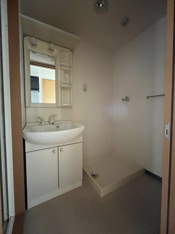 パールエステートの洗面所