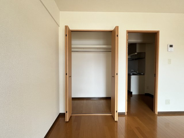 パールエステートの収納