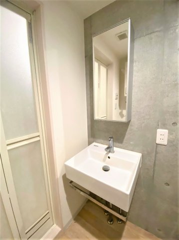 「防音マンション」ハーモニーグラシア大山の独立洗面台|独立洗面台（※他部屋　参考写真）