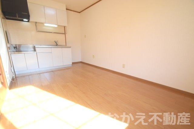 【居間・リビング】 | 使いやすい居間です