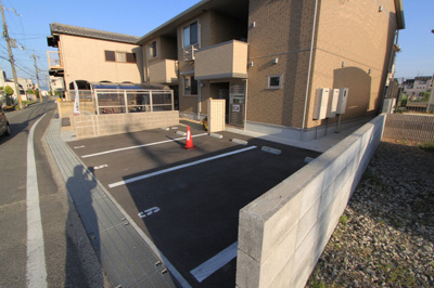 【駐車場】 | メゾン・エスポワール