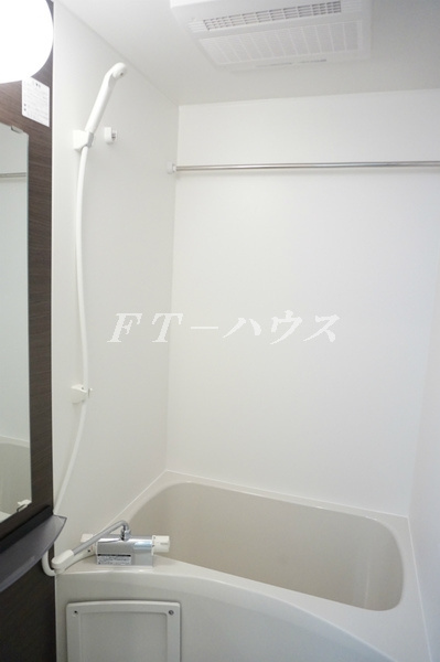 リブリ・ACEの浴室