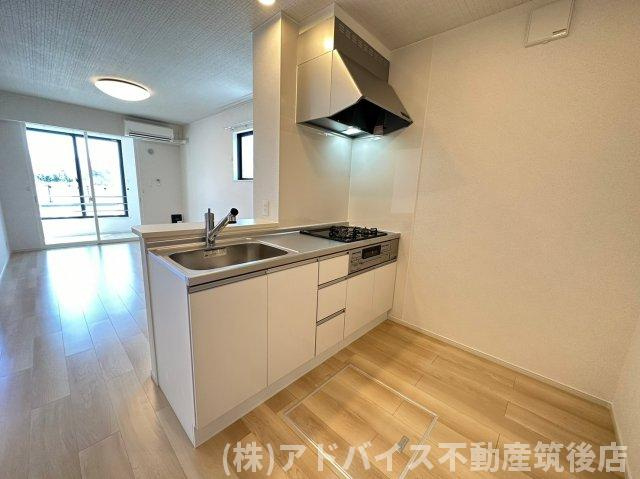 筑後市大字長浜のアパートのキッチン