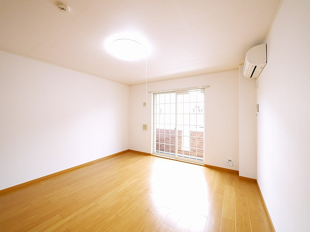 カモミール・西大寺Aのキッチン|きれいなキッチンです