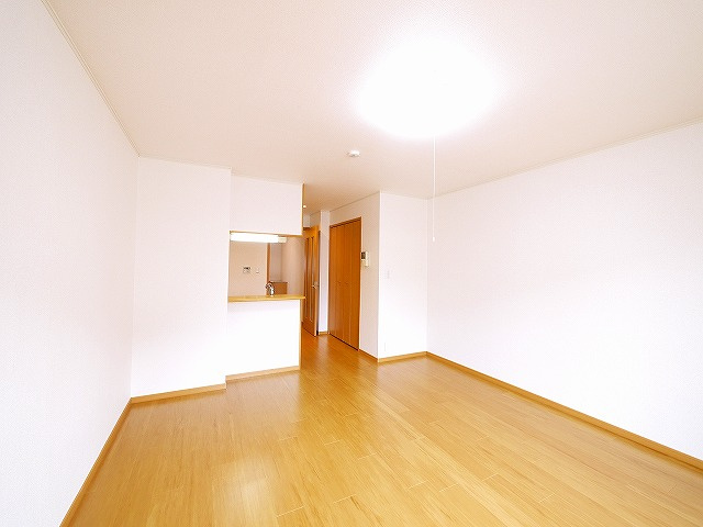 カモミール・西大寺Aの内装|内装は落ち着いています