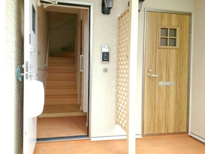 【玄関】 | ヒーリングハウスⅡ