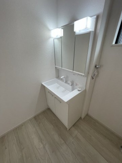 【独立洗面台】 | 【名古屋市西区こも原町181新築戸建3号棟】★仲介手数料無料★（