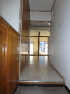 【玄関】 | メゾンエビハラ