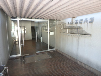 【エントランス】 | メゾンエビハラ