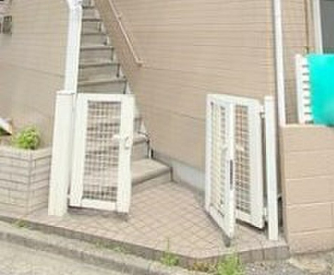【エントランス】
