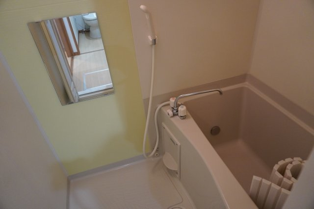 仲介手数料0！！ワイズタワー新栄の浴室