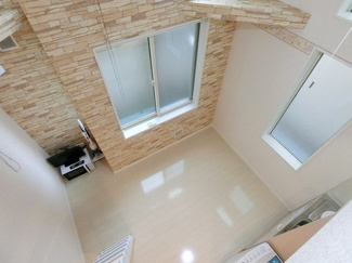 【展望】 | ※参考写真※ロフトからの景観です！天井が高く開放感のある洋室7.4帖のお部屋です☆