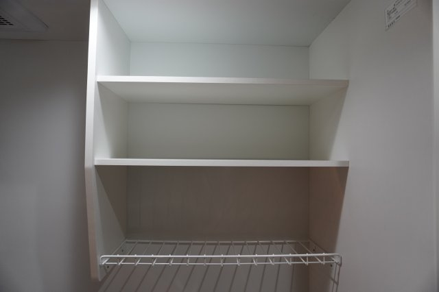 仲介手数料0！！ワイズタワー新栄の収納