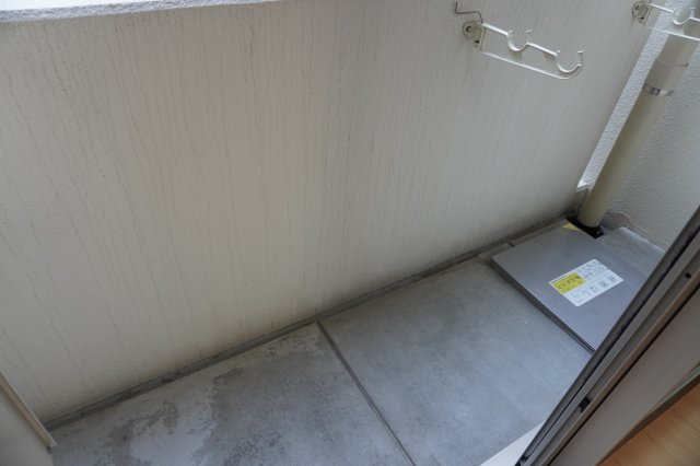 仲介手数料0！！ワイズタワー新栄のバルコニー