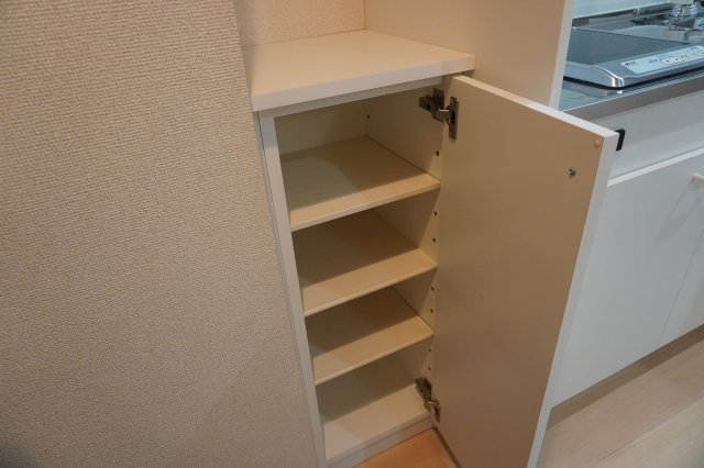 仲介手数料0！！ワイズタワー新栄の収納