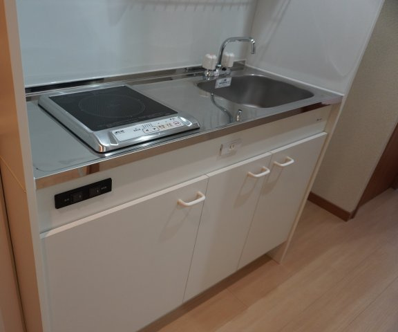仲介手数料0！！ワイズタワー新栄のキッチン