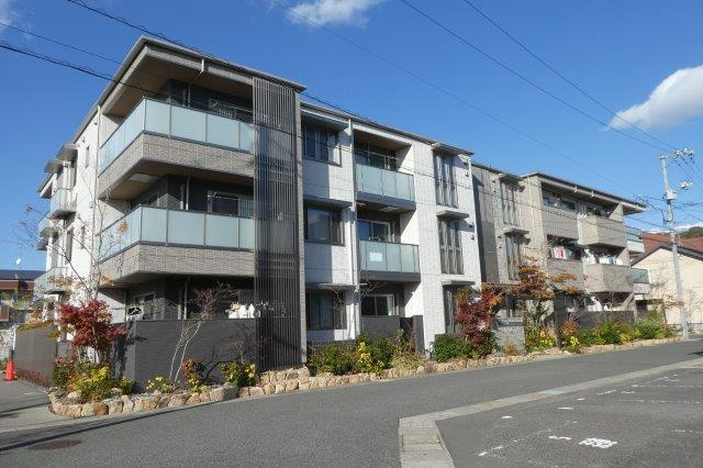 倉敷市新田の賃貸マンションの外観