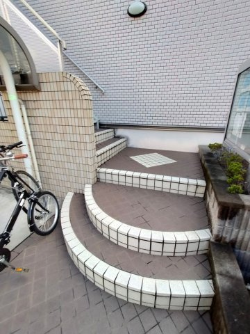  | アルシオネ