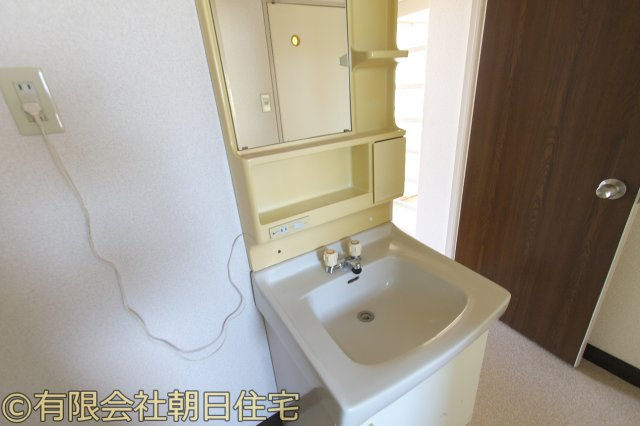 アスティオン文化の洗面所