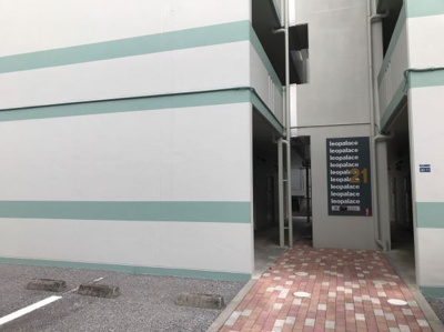 【エントランス】 | 新都心メカル