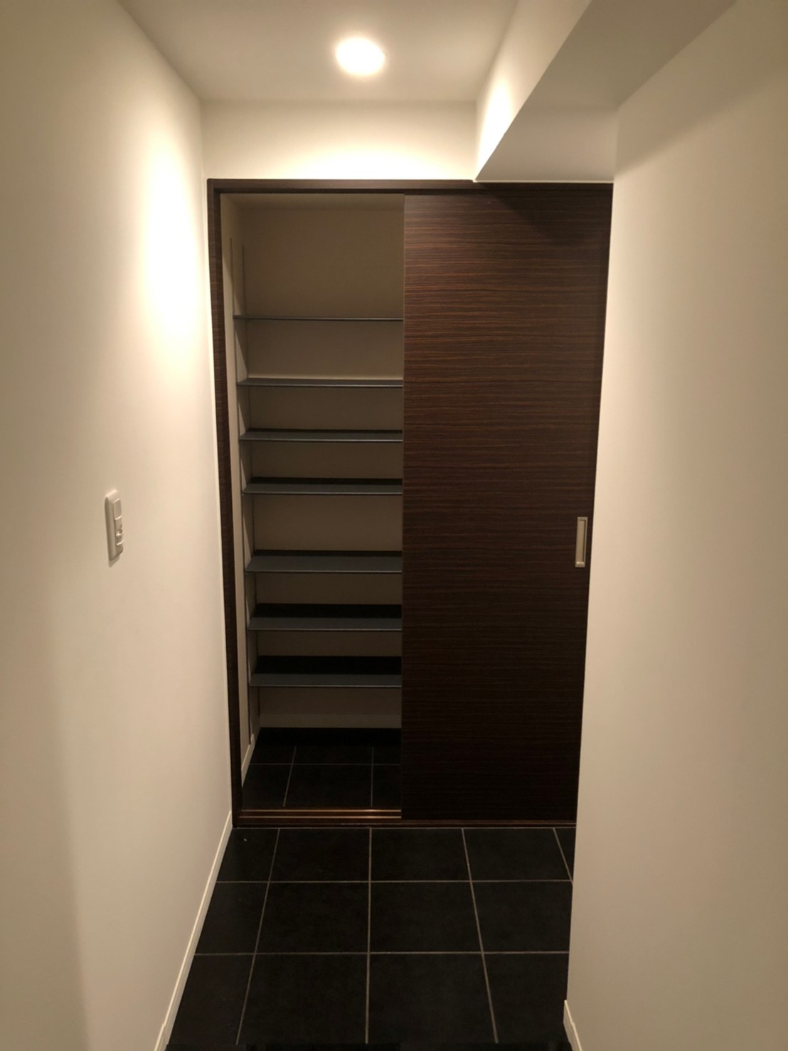 仲介手数料0！！VIVACEの収納