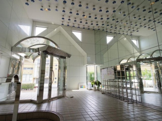 【ロビー】 | スペランザ・クニタチ | 内装イメージ