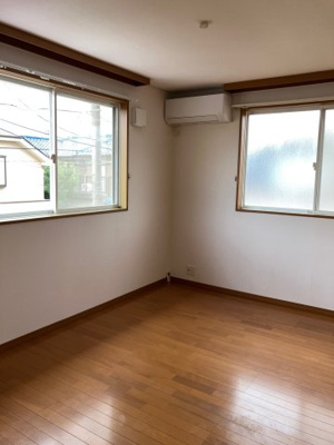 【洋室】 | メゾン・ド・ルミエール