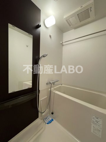 エステージ難波WESTの浴室