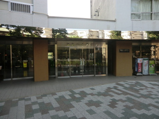 【エントランス】