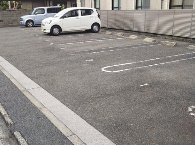 【駐車場】 | グランロウム