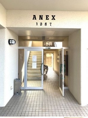 【エントランス】