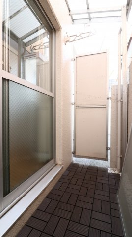 ルミエール霞ヶ丘のバルコニー