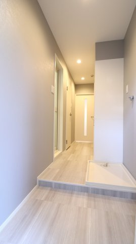 ルミエール霞ヶ丘の玄関