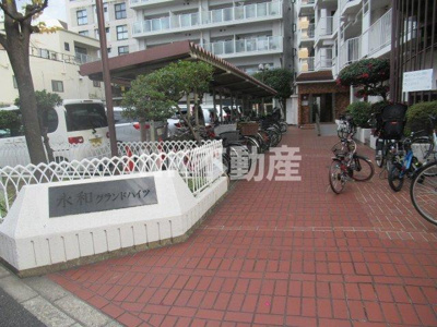 【エントランス】 | 永和グランドハイツ（河内永和賃貸） | 建物の内部です