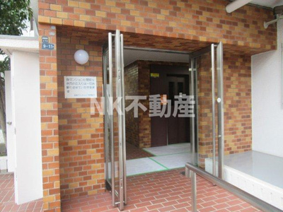 【エントランス】 | 永和グランドハイツ（河内永和賃貸） | エントランスです